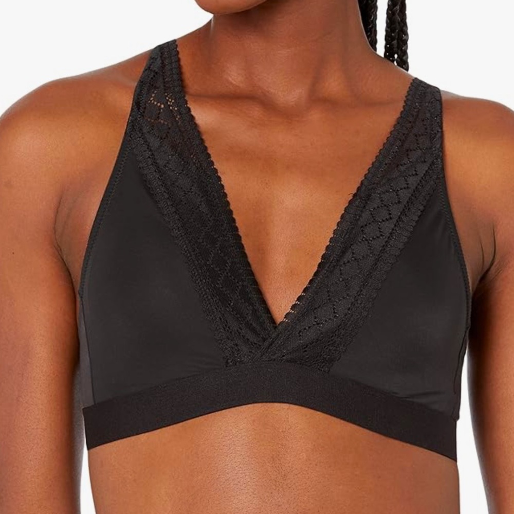 Bali Comfort Revolution Lace Trim V Neck Wirefree Bra Black XXL 2XL